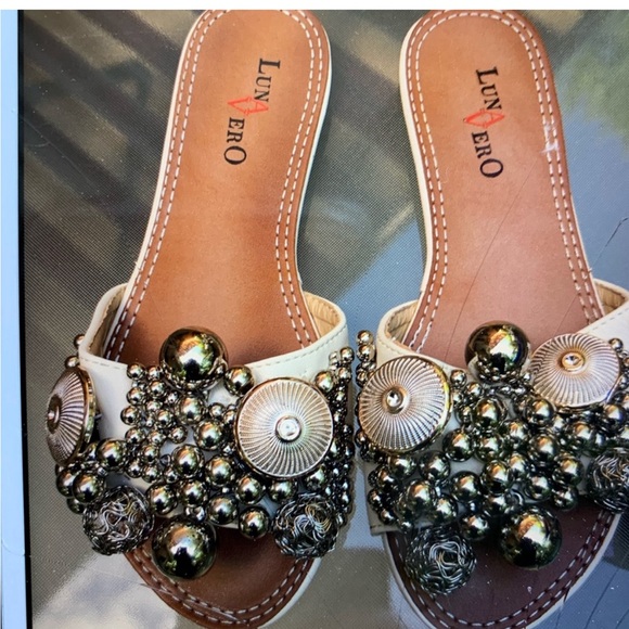 Off white leather 3 FOR$20 - Picture 5 of 6